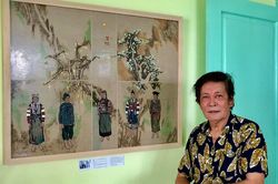 Bầu trời sau những hoa văn