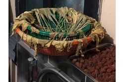 Mẹ chồng nhờ muối dưa, nàng dâu 'cầu cứu' dân mạng và cái kết khó đỡ