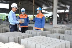 Sản xuất gạch không nung: Hướng đi bền vững