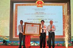 Thị xã Ngã Năm đạt chuẩn nông thôn mới