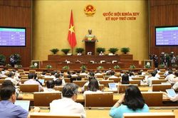 Thông qua Luật sửa đổi, bổ sung một số điều của Luật Ban hành văn bản quy phạm pháp luật
