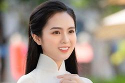 Nữ sinh có tên lạ Trịnh Thị Ái Phi đẹp tinh khôi với áo dài trắng