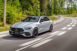 Mercedes-AMG E63 2021 lộ ảnh ngoại thất trước giờ G