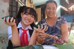 'Chống rác thải nhựa' từ... gói xôi sáng