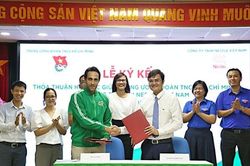 Xây dựng nhiều sân chơi tích hợp bóng rổ, bóng đá tặng trẻ em nghèo