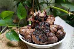 Chi tiết cách làm tỏi đen tại nhà bằng nồi cơm điện, đảm bảo 100% thành công