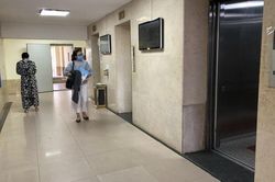 Tạm giữ hình sự người đàn ông nghi dâm ô bé trai trong thang máy