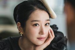 Chiêm ngưỡng nhan sắc lung linh của 'tình mới Kim Soo Hyun' trước giờ G của Psycho But It's Ok