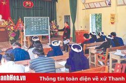 Truyền dạy chữ nôm Dao góp phần bảo tồn di sản văn hóa dân tộc