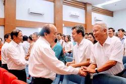 Thủ tướng Nguyễn Xuân Phúc tiếp xúc cử tri TP Hải Phòng