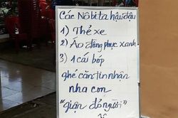 Thấy sinh viên bỏ quên đồ mà không biết danh tính 'khổ chủ', cô phục vụ căn - tin viết bảng thông báo cực dễ thương