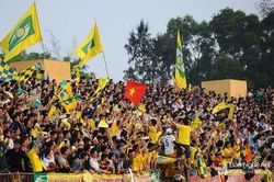 Mọi nẻo đường đều dẫn đến sân vận động