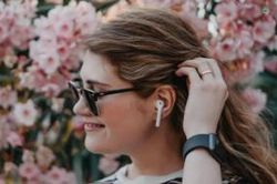 AirPods 3 sẽ trông giống AirPods Pro, lên kệ vào nửa đầu năm 2021