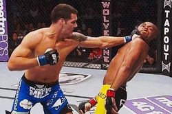Những tình huống siêu hài hước trên sàn đấu quyền Anh và MMA
