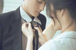 Bất chợt về nhà sau chuyến công tác dài, tôi 'chết đứng' khi nhìn mâm cơm mẹ nấu cho vợ ăn khi ở cữ