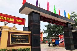 Phó chủ tịch xã đập huyệt mộ xin thôi chức