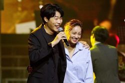 Cặp sao 'Reply 1988' ăn mặc thế nào khi yêu nhau?