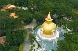 Thiền viện Trúc Lâm yên bình như chốn tiên cảnh ở Đà Lạt