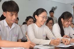 Thi tốt nghiệp Trung học phổ thông 2020: Danh sách máy tính bỏ túi được đem vào phòng thi