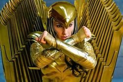 Hai dự án tiếp theo của 'Wonder Woman' bị đình trệ