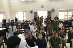 Xét xử 4 bị cáo vụ giết người rồi nhét vào thùng nhựa, đổ bê tông giấu xác