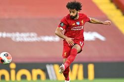 Video bàn thắng Liverpool 4-0 Crystal Palace: Salah chói sáng, Liverpool chạm tay vào ngôi vương