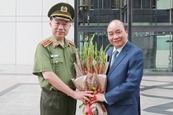 Thủ tướng dự Hội nghị sơ kết công tác Công an 6 tháng đầu năm 2020