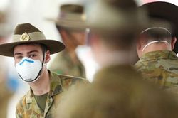 Australia huy động hàng nghìn binh sĩ ứng phó dịch Covid-19