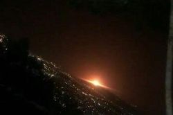 Nổ lớn ở thủ đô Iran, nghi căn cứ quân sự bị tấn công
