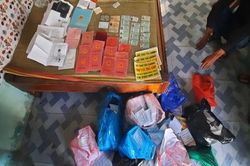 Kiểm tra phòng trọ, phát hiện hơn 20.000 tờ rơi vay nặng lãi