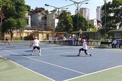 Giải thể thao ngành KSND: Các 'lão tướng' quần vợt 'ra trận' giữa trời rực lửa