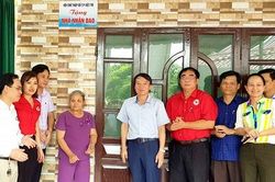 Những ngôi nhà nhân đạo