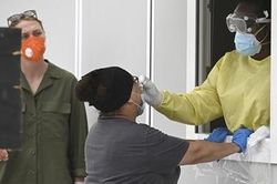 Mỹ ghi nhận số ca nhiễm COVID-19 theo ngày cao kỷ lục