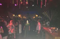 TPHCM: Kiểm tra nhà hàng, phát hiện 44 dân chơi dương tính ma túy