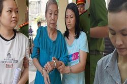 Trước tòa, bố của kẻ chủ mưu vụ giết người đổ bê tông khóc và xin lỗi gia đình các nạn nhân
