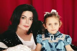 Con gái nói gì về Michael Jackson sau 11 năm?