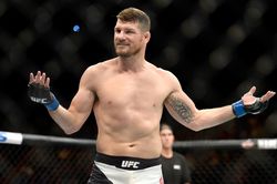 10 võ sĩ có thu nhập cao nhất tại UFC