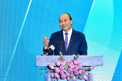 Thủ tướng Nguyễn Xuân Phúc: Hà Nội phấn đấu thành trung tâm khu vực Đông Nam Á