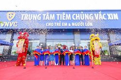 Khai trương VNVC Đông Anh phục vụ tiêm chủng cho người dân ngoại thành Hà Nội