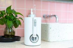 Giải bài toán chăm sóc răng miệng cho cả gia đình