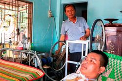 'Hai lúa' chế tạo máy trợ thở giúp con trai vượt bệnh hiểm nghèo