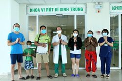 Thêm 5 trường hợp được công bố khỏi bệnh COVID-19