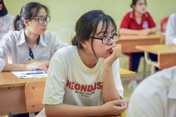 'Teen ơi, làm bạn nhé' - các bước để hướng nghiệp cho con