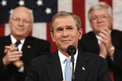 Hàng trăm quan chức thời ông Bush lập ủy ban phản đối TT Trump