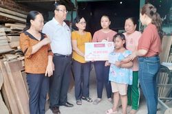 Chăm lo cho người nghèo như chính người thân trong gia đình