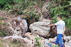 Hỗ trợ gia đình 2 nạn nhân tử vong do ngạt khí dưới hang sâu