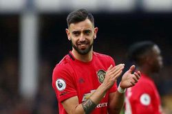 Bruno Fernandes ca ngợi chiều sâu đội hình Quỷ Đỏ