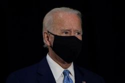 Bầu cử Mỹ: Ứng viên sáng giá Joe Biden sẽ không tụ tập tranh cử