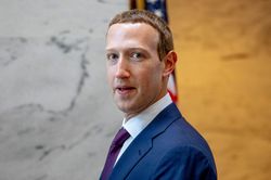 Bị hơn 200 công ty tẩy chay, Facebook nói gì?