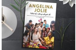 Ra mắt bản dịch 'Nhật ký những chuyến đi' của Angelina Jolie